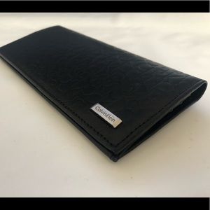 Calvin Klein Men’s Leather Wallet
